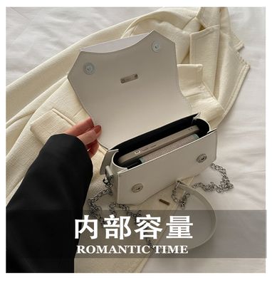 Square Bow design Bag_img_4