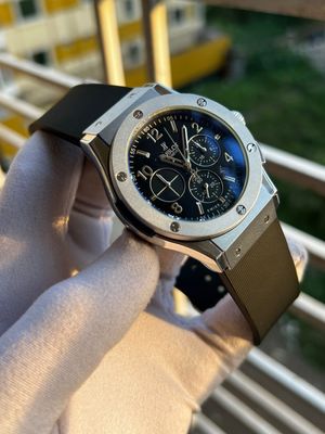 Hublot Classic Fusion Silver Case Black Dial Black Fiber Belt AA_img_0