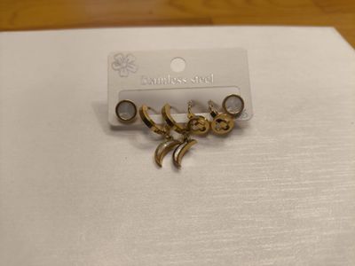 Earring set 11_img_1