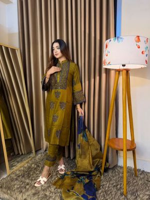 বনলতা রেডি থ্রি-পিস_img_0