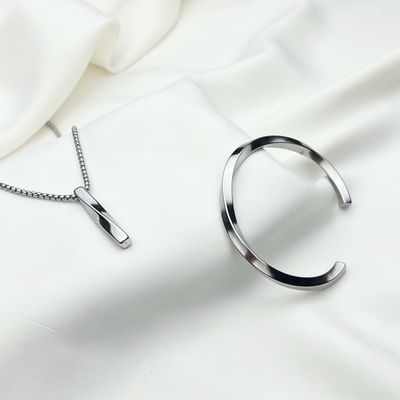 StainlessSteel Bracelet & Pendant Combo_img_0