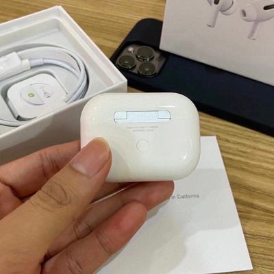 Apple AirPods Pro 2nd Gen (Premium)_img_1