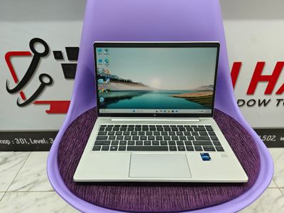 HP EliteBook 640 G9 | 12th Gen Core i5 | 16GB RAM 512GB SSD | 14.1-inch Display_img_2