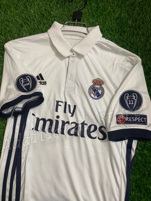 Real Madrid 16/17 Kit_img_1