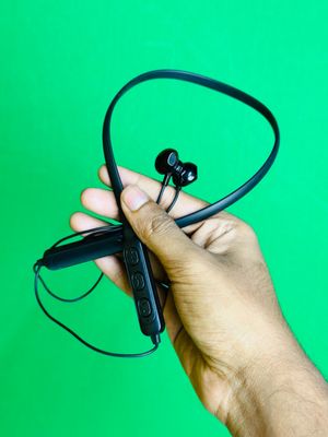 G8 Sports Neckband With Magnetic Headsets_img_1