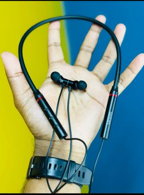 Lenovo HE05X Bluetooth Neckband (Original)_img_1