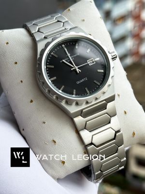 VACHERON CONSTANTIN QUARTZ SILVER BODY BLACK DIAL