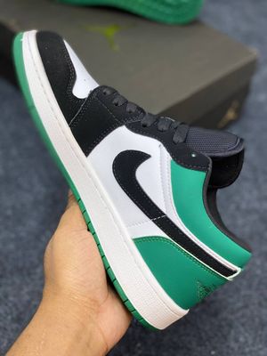 Jordan low black green_img_2
