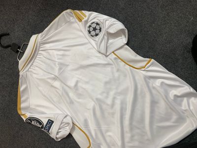 Real Madrid 11/12 Home Kit_img_3