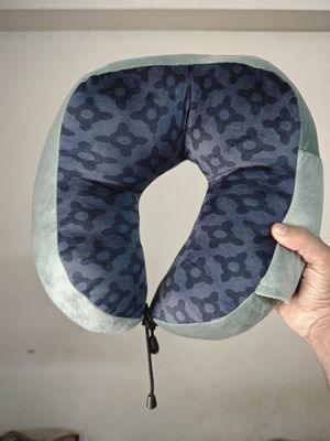 Premium Travel Neck Pillow_img_0