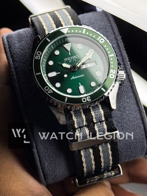 SEIKO DAY DATE SILICONE GREEN WITH FREE NATO_img_1