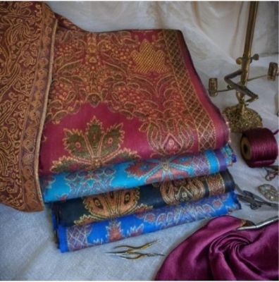Kashmiri Shawl শীতের এই কনকনে ঠান্ডায় কাশ্মীরি শাল এনে দেবে আপনাকে  কোমল গরম অনুভব, আপনার নিত্যনতুন দিনের শপিংয়ে অফিসে কিংবা অনুষ্ঠানে ঘুরেবেড়ান কাস্মীরী শালের ফ্যাশনে।স্টাইল এবং ফ্যাশন এনে দেবে আপনাকে Fashion Mart Brand Gallery_img_5