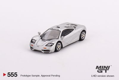 Mini GT 555 McLaren F1 Magnesium Silver_img_0