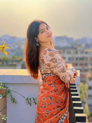 Viral Orpita Silk Sharee – Taranga Premium Digital Print Edition