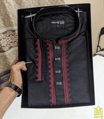 Sophisticated Black Embroidered Panjabi_img_3