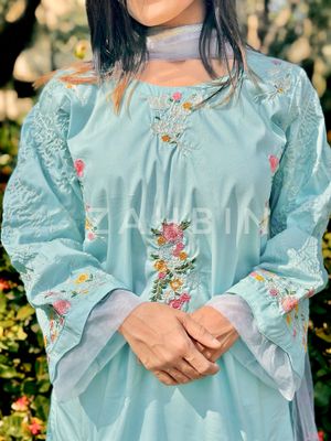 Nur-e-Nila 🩵_img_2