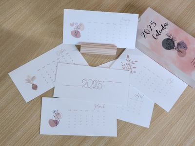 Minimal Desk Calendar -Elegance in Dates_img_0