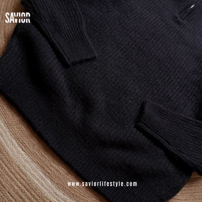 Black Color - Soft Knit Sweater_img_3