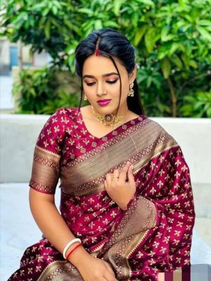 Premium Japani Silk Saree With Blouse Piece_img_4