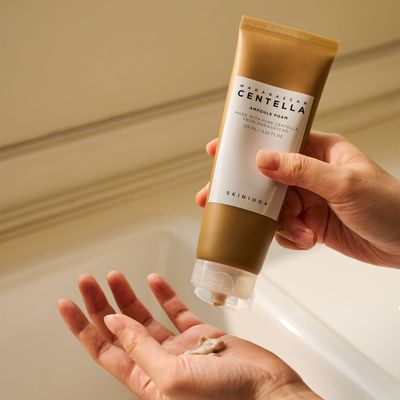 Skin1004 - Madagascar Centella Ampoule Foam - 125ml_img_3