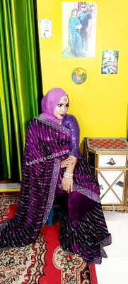 purple celebrity Stone saree_img_0