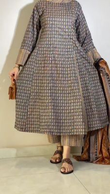 Printed Frock Suit_img_2