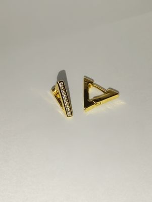 Arrow triangular hoop earrings 0.8 cm_img_0