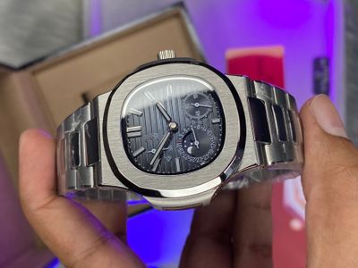 Patek Philippe Nautilus Moon Phase – Mastercopy Watch_img_1