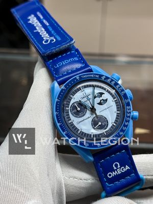 SWATCH X OMEGA MISSION TO THE SUPER BLUE MOONPHASE_img_2