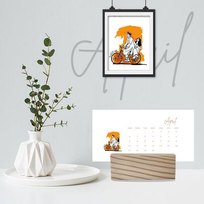 Minimal Desk Calendar - The Wooden Chronicle_img_0
