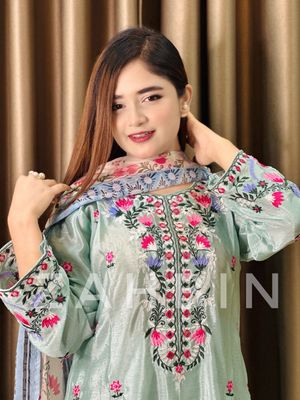 Neela Nazara🩵_img_1