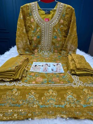 Pakistani Crept Chinon Three Piece_img_1