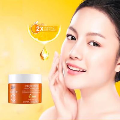 Boots Vitamin C Brightening Moisturizing Cream 50ml_img_2