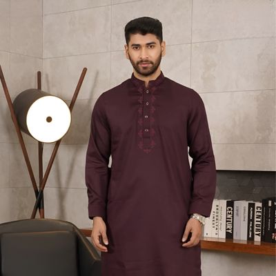 Zayren Exclusive Maroon