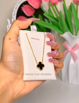 Clover neckpiece_img_0