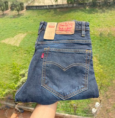 Livi's (Dark Denim) Denim pant_img_1