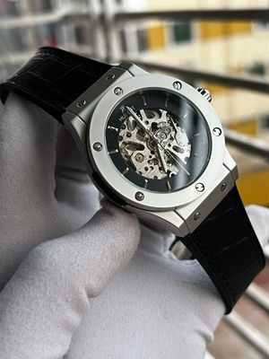 Hublot Classic Fusion Automatic Black Dial Black Crocodile Leather Belt_img_0