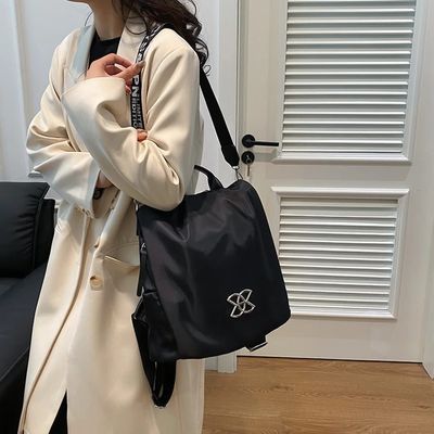 Luxury Designer Woman Backpack Bag_img_2