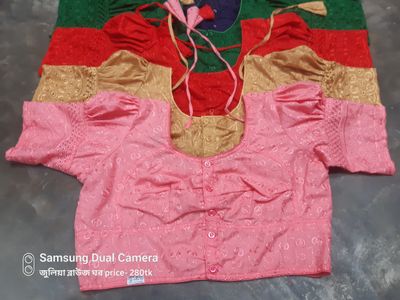 চিকেন থ্রি ঘটি হাঁফ হাতা ব্লাউজ_img_8