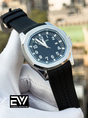 PATEK PHILLIPE AQUANAUT SILVER CASE BLACK BELT_img_0