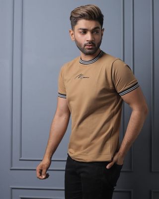 𝐄𝐬𝐬𝐞𝐧𝐭𝐢𝐚𝐥 𝐑𝐢𝐛𝐛𝐞𝐝 𝐓-𝐬𝐡𝐢𝐫𝐭𝐬 X Brown_img_1