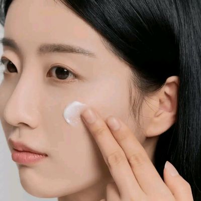 Madagascar Centella Tone Brightening Capsule Cream(75ml)_img_4