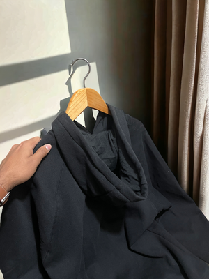 Black raglan sleeve hoodie-tendress_img_1