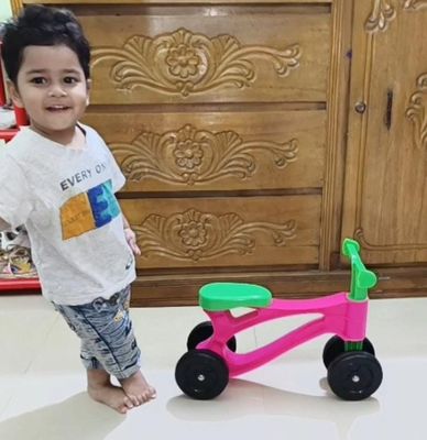 পুরাতন মডেলের বেবি সাইকেল।_img_1
