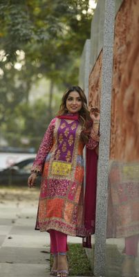 Sabyasaachi-Three Piece_img_1