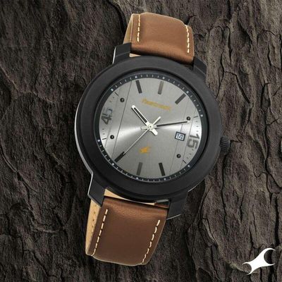 Fastrack NS3246NL01 Bare Basics Quartz Analog with Date Grey Dial Leather Strap Watch_img_0