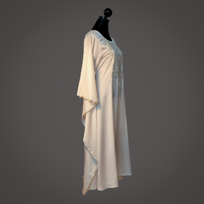Simple White Embroidered Kaftan_img_3