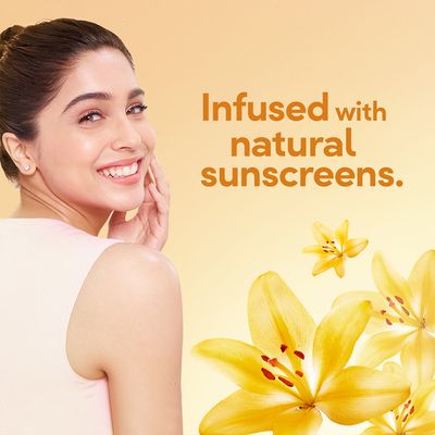 POND'S Sandal Radiance Talcum Powder with Natural Sunscreen – 300g- 69105_img_4