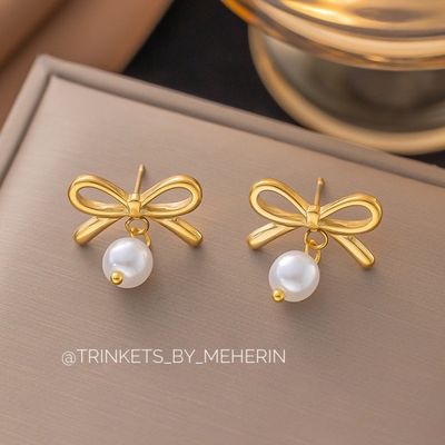 Bow pearl earring_img_0