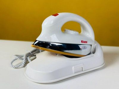 Kiam ES596 1000W Cordless Electric Dry Iron_img_0